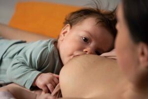 Mituri legate de utilizarea biberoanelor și a suzetelor